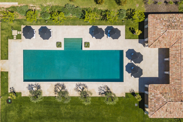 villa in La Colle-sur-Loup : Rent Incredible 7 bedroom domaine in Saint-Paul-de-Vence with 3.8 hectares of land with pool, tennis court and sea views - Photo 53