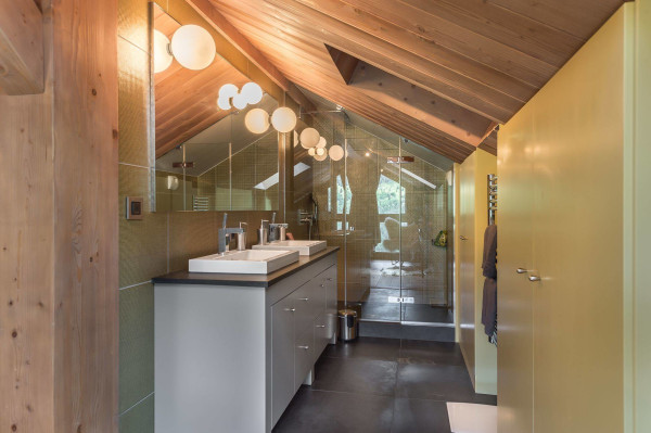 villa in Méribel : Rent this lovely chalet located in Morel close to the ski lift. - Photo 16