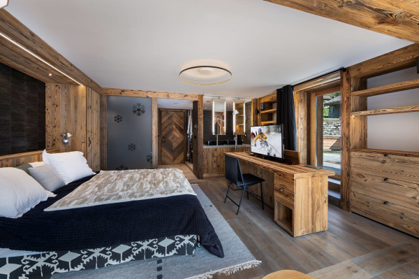 villa in Val d'Isere : Rent this chalet in Le Fornet, 200 m from the slopes. - Photo 10