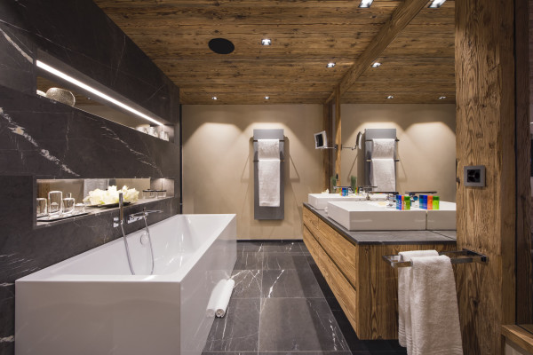 villa in Zermatt : Rent a luxury chalet with a perfect location in Zermatt - Photo 11
