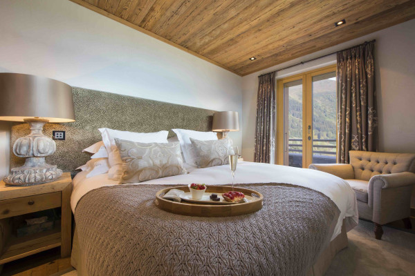 villa in Verbier : Rent estate comprised of 2 luxury chalets in Verbier with spa as well as a chalet for staff - Photo 96