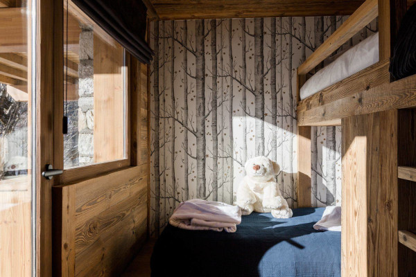 villa in Méribel : Rent this 6 bedroom chalet in a quiet area in Mussilon - Photo 19