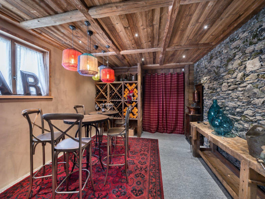 villa in Méribel : Rent the most beautiful in Méribel village perfect for a family winter holiday - Photo 3