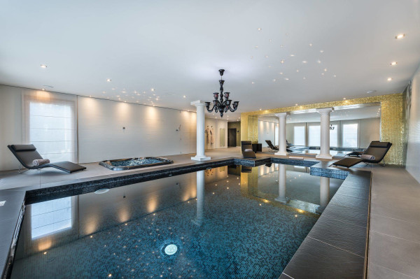 villa in Courchevel : Rent this Ski in/ ski out Chalet in Courchevel 1650 - Photo 21
