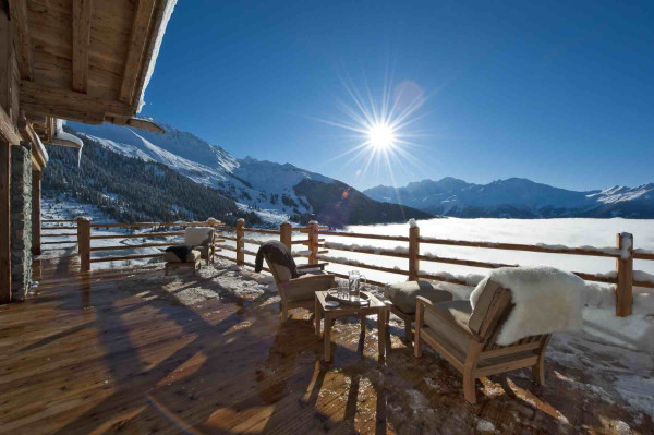 villa in Verbier : Rent estate comprised of 2 luxury chalets in Verbier with spa as well as a chalet for staff - Photo 32