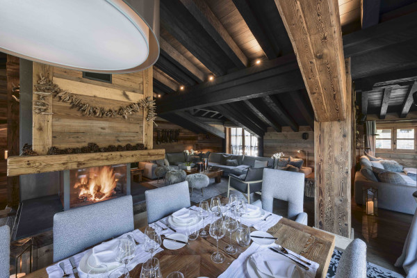 villa in Courchevel : Rent a luxury Chalet in Courchevel 1850, Ski in / Ski out, 7 bedrooms, indoor Swimming pool - Photo 7