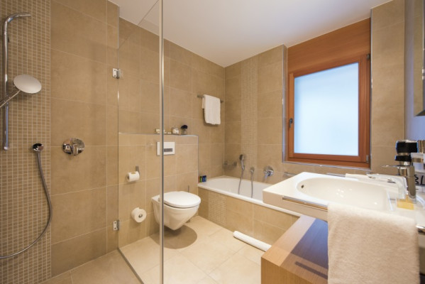 villa in Zermatt : Rent this wonderful 10 bedrooms chalet in Zermatt. - Photo 21