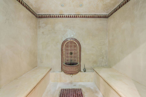 villa in Méribel : Rent this authentic chalet in Méribel Village with a lovely spa - Photo 22