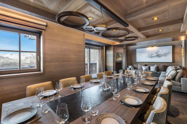 villa in Courchevel : Rent a brand new chalet of 900 sqm located in Courchevel 1850 - Photo 3