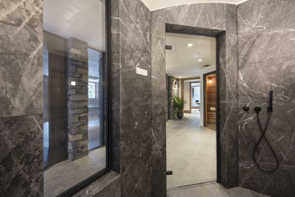 villa in Méribel : Rent one of the most luxury chalet in Meribel - Photo 35
