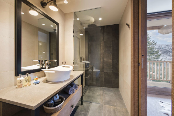 villa in Méribel : Rent one of the most luxury chalet in Meribel - Photo 19