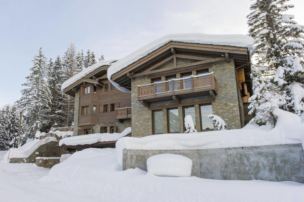 villa in Courchevel : Rent this Ski in/ ski out Chalet in Courchevel 1650 - Photo 0
