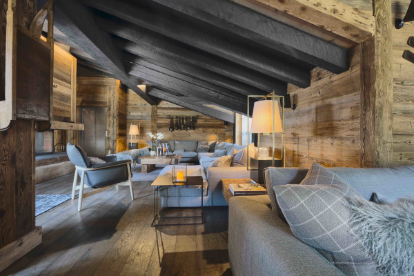 villa in Courchevel : Rent a luxury Chalet in Courchevel 1850, Ski in / Ski out, 7 bedrooms, indoor Swimming pool - Photo 4