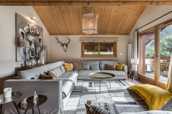 villa in Méribel : Rent this renovated chalet with a perfect location in Méribel station. - Photo 10
