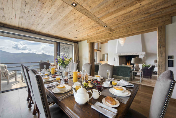villa in Verbier : Rent estate comprised of 2 luxury chalets in Verbier with spa as well as a chalet for staff - Photo 74