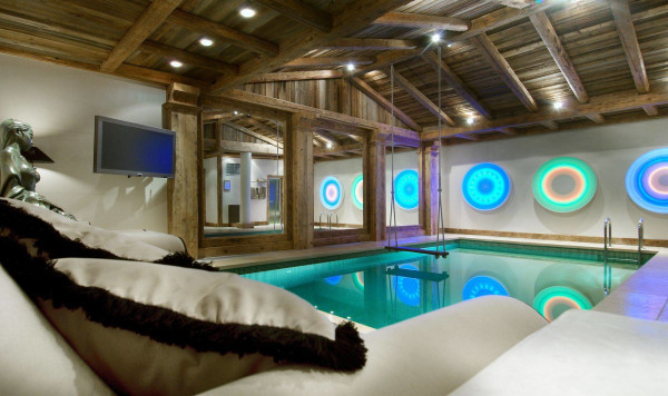 villa in Courchevel : Rent a700 sqm chalet in Courchevel 1850 with a Wonderful Mountain View. - Photo 22