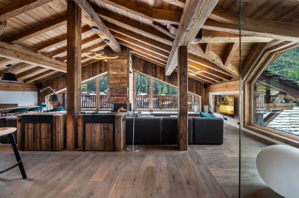 villa in Val d'Isere : Rent this chalet in Le Fornet, 200 m from the slopes. - Photo 3