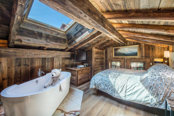 villa in Megève : Rent this ultimate luxury chalet in Mont d'Arbois, walking distance to Megeve. - Photo 14