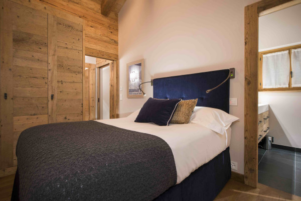 villa in Verbier : Rent estate comprised of 2 luxury chalets in Verbier with spa as well as a chalet for staff - Photo 10