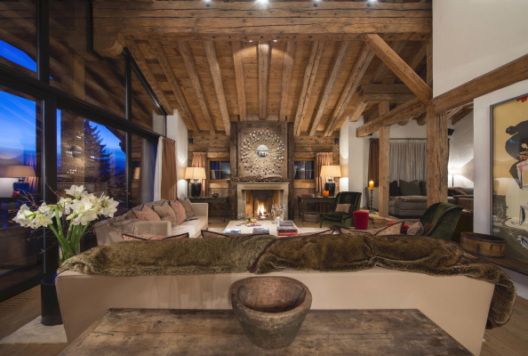 villa in Verbier : Rent this impressive luxury Verbier in the heart of the village - Photo 2