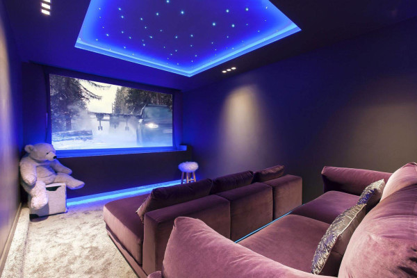 villa in Megève : Rent this ultimate luxury chalet in Mont d'Arbois, walking distance to Megeve. - Photo 12