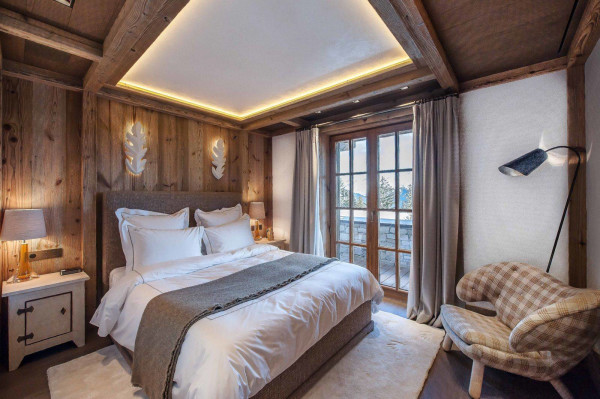 villa in Courchevel : Rent a Wonderful chalet in the most prestigious area of Courchevel. - Photo 10
