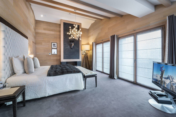 villa in Courchevel : Rent this Ski in/ ski out Chalet in Courchevel 1650 - Photo 11