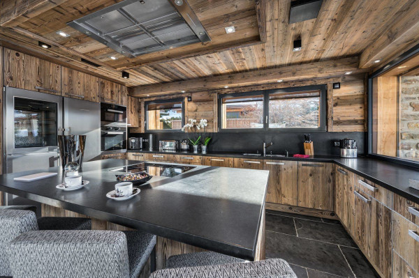 villa in Megève : Rent this exceptional chalet in Megeve Center. - Photo 8