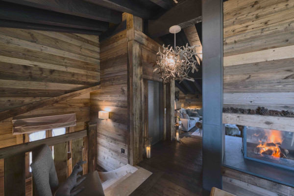 villa in Courchevel : Rent a luxury Chalet in Courchevel 1850, Ski in / Ski out, 7 bedrooms, indoor Swimming pool - Photo 9
