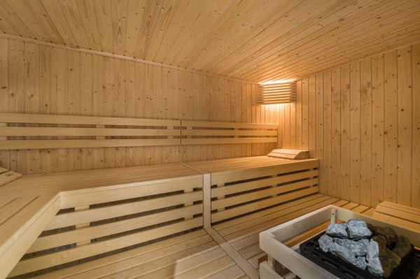 villa in Courchevel : Rent this brand new chalet with a great location in Courchevel Moriond 1650 - Photo 16