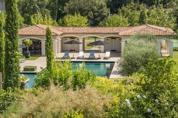 villa in La Colle-sur-Loup : Rent Incredible 7 bedroom domaine in Saint-Paul-de-Vence with 3.8 hectares of land with pool, tennis court and sea views - Photo 60
