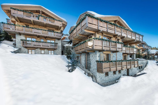 villa in Courchevel : Rent a Wonderful chalet in the most prestigious area of Courchevel. - Photo 2
