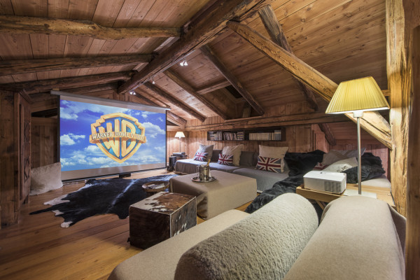 villa in Chamonix : Rent one of the oldest chalet of Chamonix located in the Village of 'les Bois' - Photo 21