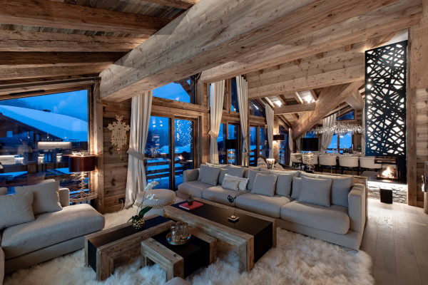 villa in Chamonix : Rent this luxurious chalet with indoor swimming pool with a high level of comfort. - Photo 1