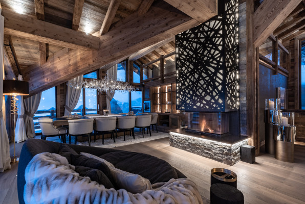villa in Chamonix : Rent this luxurious chalet with indoor swimming pool with a high level of comfort. - Photo 4