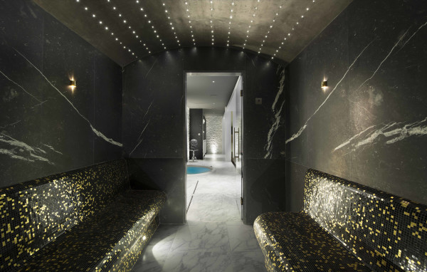 villa in Courchevel : Rent this luxurious 6 bedrooms chalet in Nogentil area, ski in/ ski out. - Photo 15