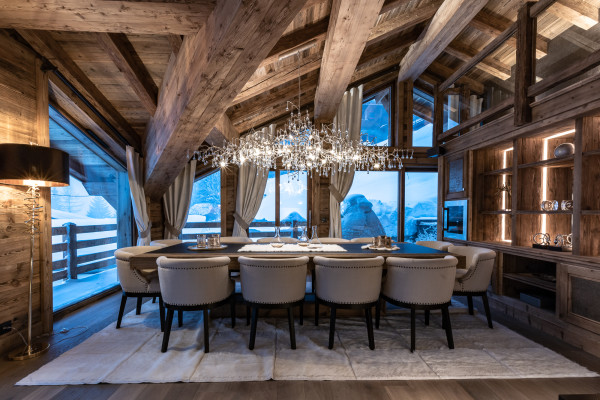villa in Chamonix : Rent this luxurious chalet with indoor swimming pool with a high level of comfort. - Photo 2