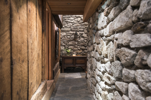 villa in Chamonix : Rent one of the oldest chalet of Chamonix located in the Village of 'les Bois' - Photo 20