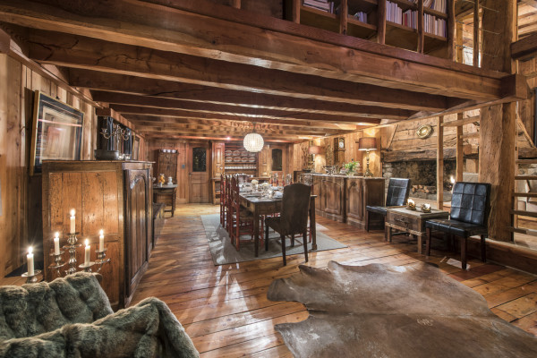 villa in Chamonix : Rent one of the oldest chalet of Chamonix located in the Village of 'les Bois' - Photo 1
