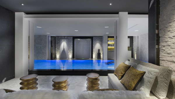 villa in Courchevel : Rent this luxurious 6 bedrooms chalet in Nogentil area, ski in/ ski out. - Photo 0