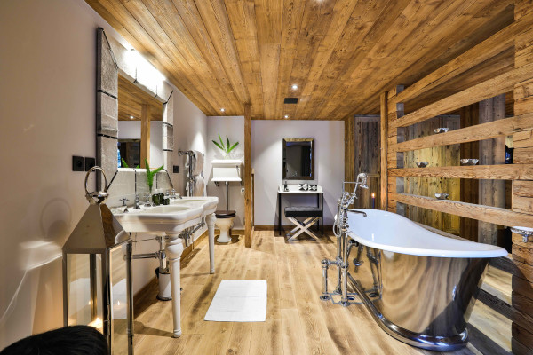 villa in Chamonix : Rent this chalet perfect for large group of 22 guests in Les Tines. - Photo 19
