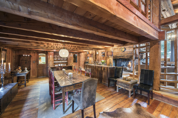 villa in Chamonix : Rent one of the oldest chalet of Chamonix located in the Village of 'les Bois' - Photo 0