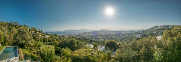 villa in Cannes : Rent this brand new modern villa in Cannes Californie - Photo 16