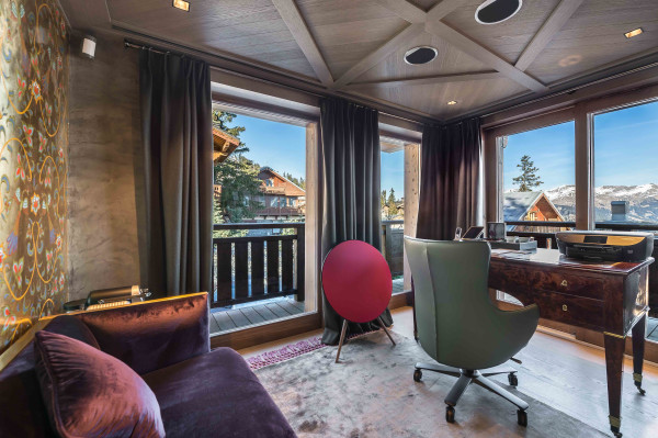 villa in Courchevel : Rent this luxurious 5 bedroom chalet, catered, with all the amenities . - Photo 10