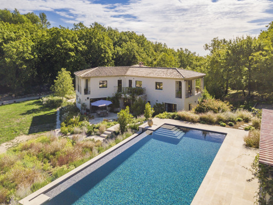 villa in Châteauneuf-Grasse : Rent beautiful newly renovated villa with a stunning tranquil location - Photo 65