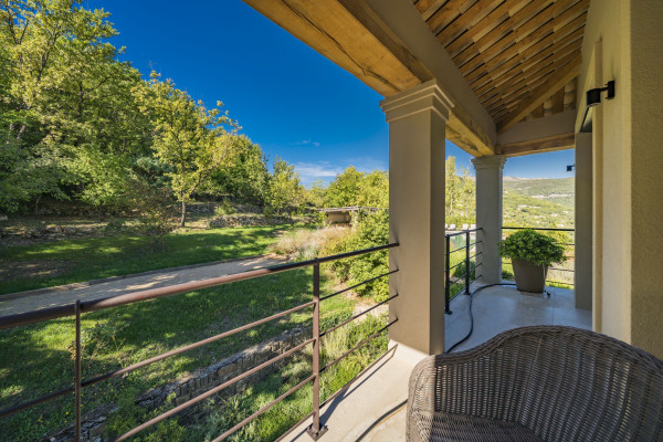 villa in Châteauneuf-Grasse : Rent beautiful newly renovated villa with a stunning tranquil location - Photo 44