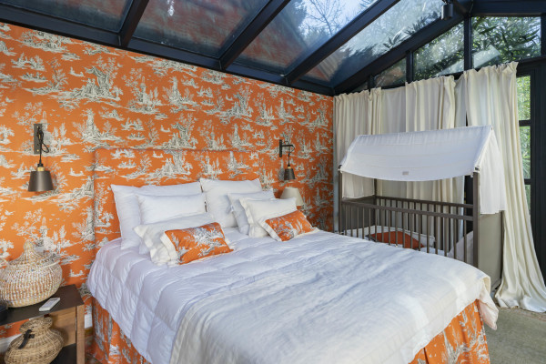 villa in Cap d'Antibes : Rent wonderful 5 bedroom villa with an ideal location on the Cap d'Antibes - Photo 45