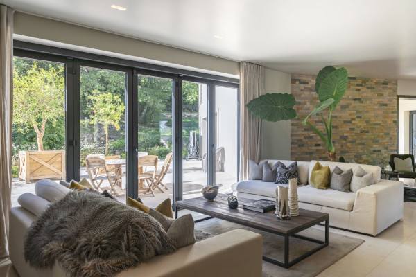 villa in Châteauneuf-Grasse : Rent beautiful newly renovated villa with a stunning tranquil location - Photo 16