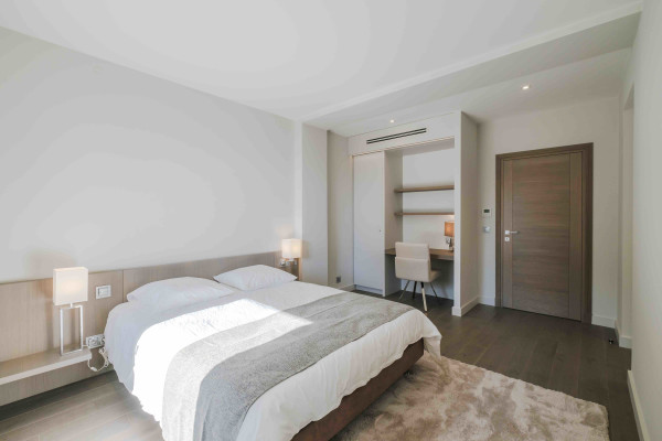 villa in Cannes : Rent this brand new modern villa in Cannes Californie - Photo 12
