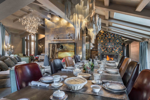 villa in Courchevel : Rent this luxurious 5 bedroom chalet, catered, with all the amenities . - Photo 3